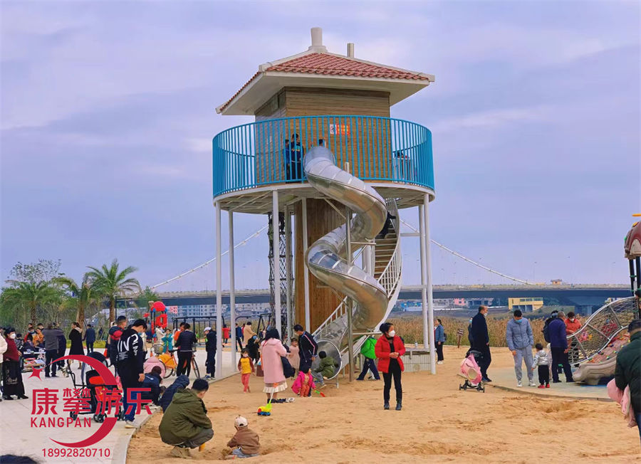 <b>公園戶(hù)外S型不銹鋼滑梯定制</b>