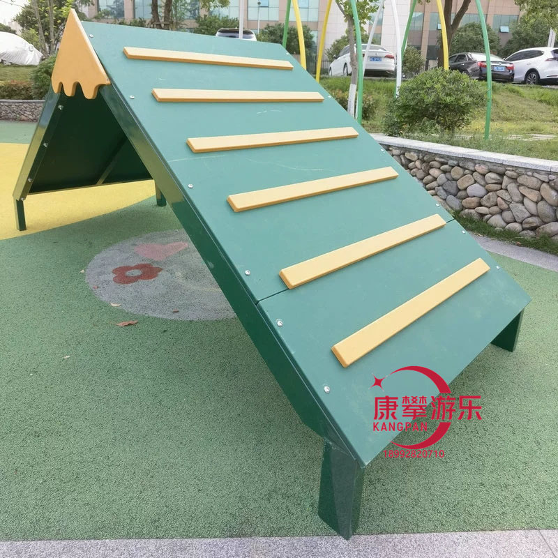 寵物訓(xùn)練用品-爬坡橋