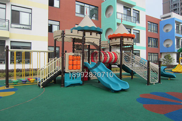 幼兒園滑梯 幼兒園滑梯