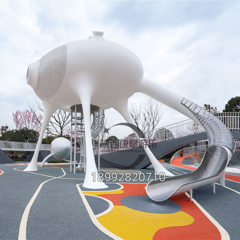 西安公園廣場(chǎng)兒童組合滑梯 西安公園廣場(chǎng)兒童組合滑梯