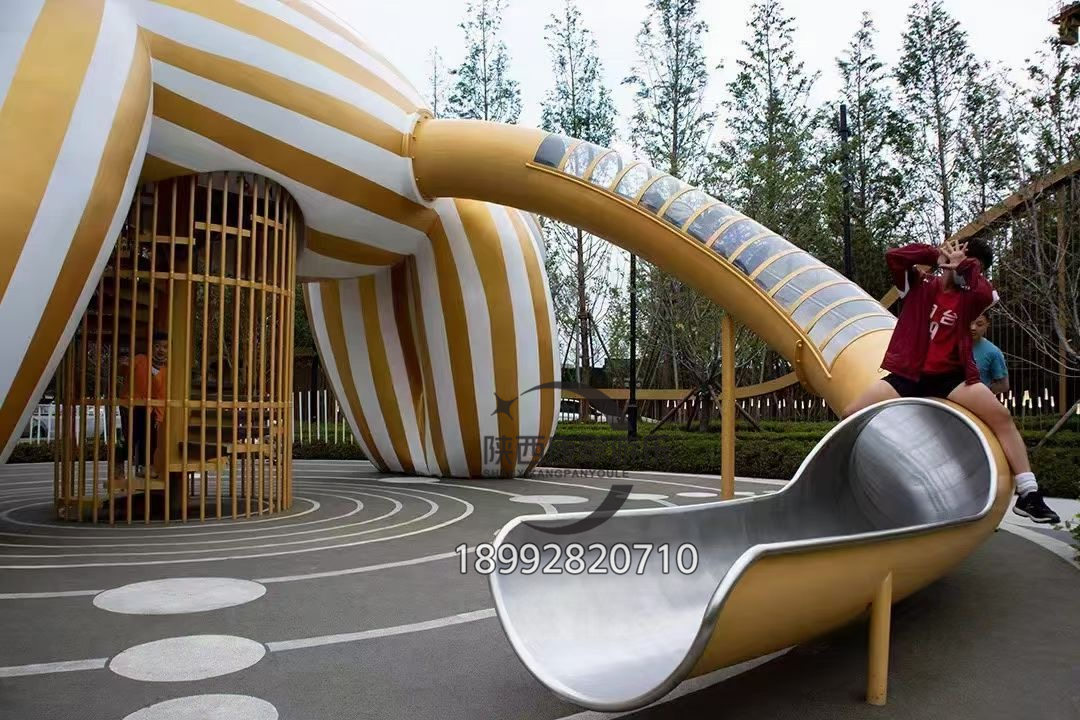 非標(biāo)不銹鋼滑梯 非標(biāo)不銹鋼滑梯