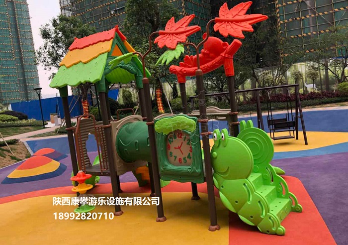 幼兒園滑梯設施