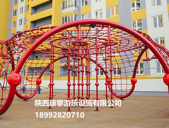 戶(hù)外大型攀爬網(wǎng)