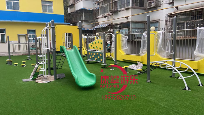 小區(qū)室外游樂(lè)設(shè)施