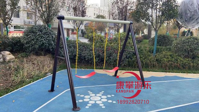 兒童秋千設施 兒童秋千設施