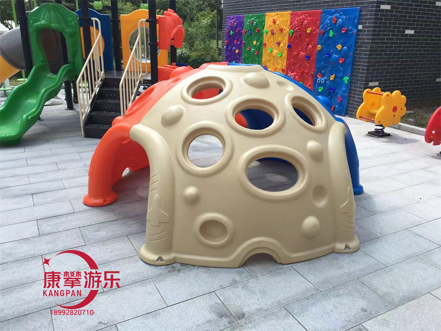 太空攀爬倉 太空攀爬倉