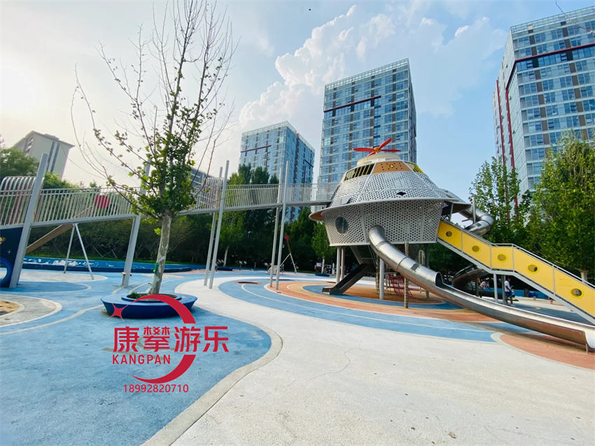 非標(biāo)健身器材