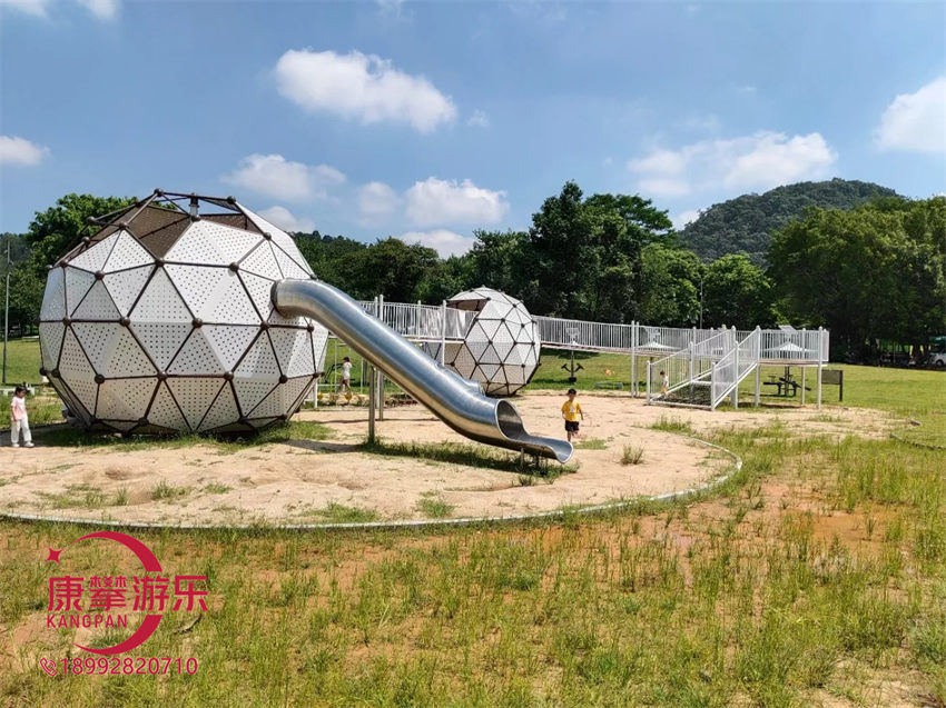 非標定制游樂設(shè)施