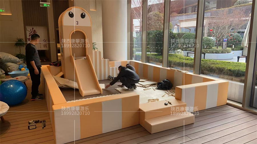 室內(nèi)兒童游樂設(shè)施-淘氣堡 室內(nèi)兒童游樂設(shè)施-淘氣堡